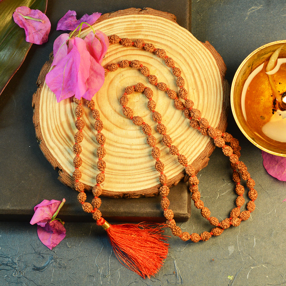 3 Mukhi Rudraksha Mala (Indonesian)